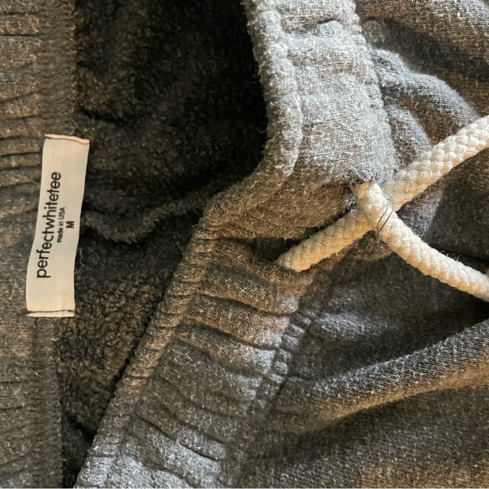 Perfectwhitetee M gray full length sweats